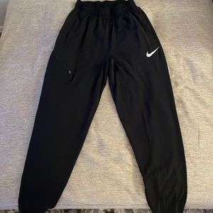 Nike Mens Jogger pants